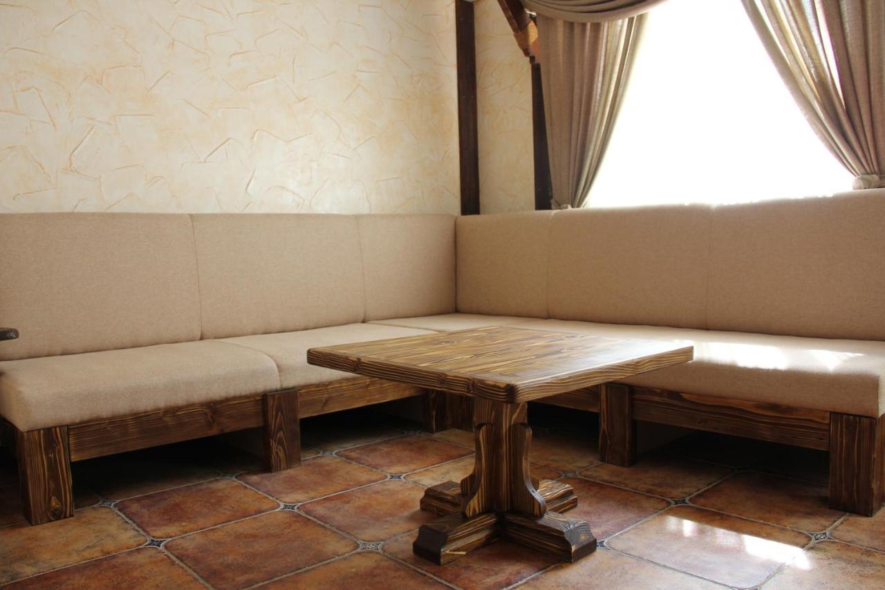 Mishyn-City Hotel Dobrovlyany Ngoại thất bức ảnh
