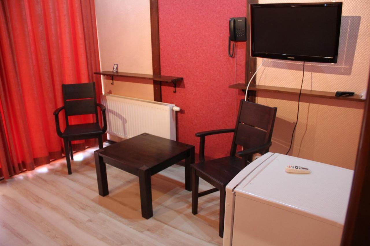 Mishyn-City Hotel Dobrovlyany Ngoại thất bức ảnh