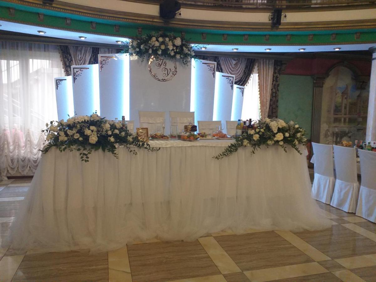 Mishyn-City Hotel Dobrovlyany Ngoại thất bức ảnh