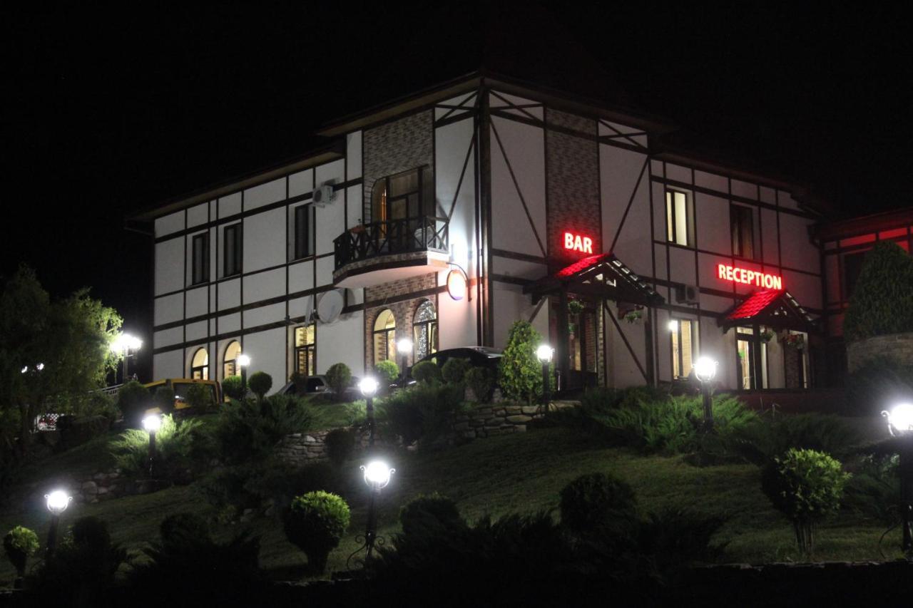 Mishyn-City Hotel Dobrovlyany Ngoại thất bức ảnh