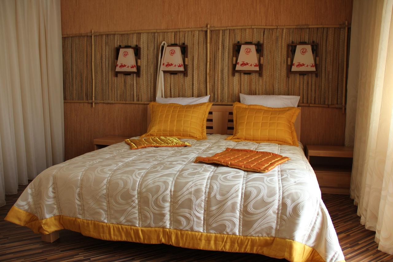 Mishyn-City Hotel Dobrovlyany Ngoại thất bức ảnh